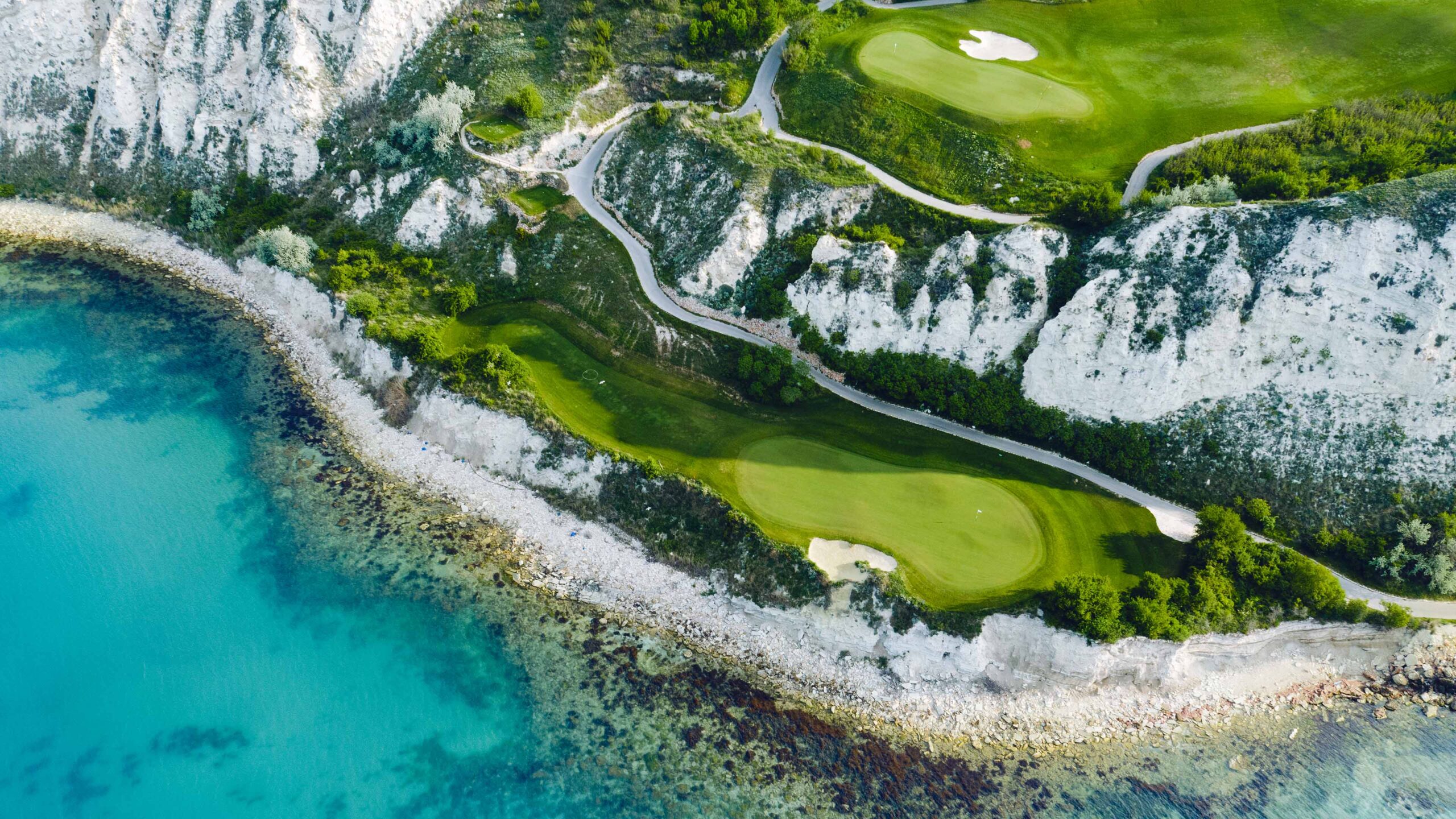 Bulgarien-Bozhurets-Thracian Cliffs-Green 4