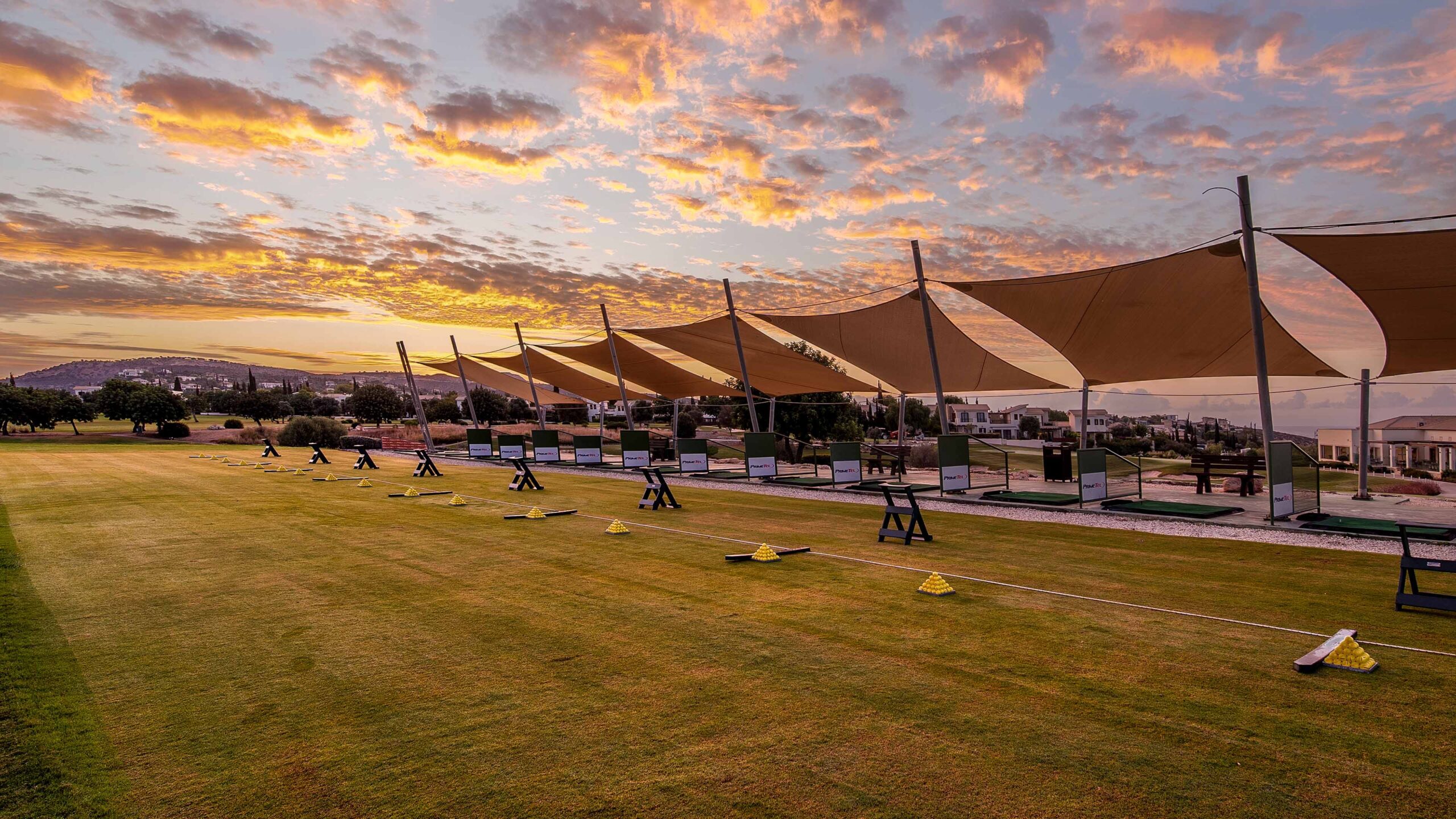 Golfplatz_Driving_Range_Abendstimmung