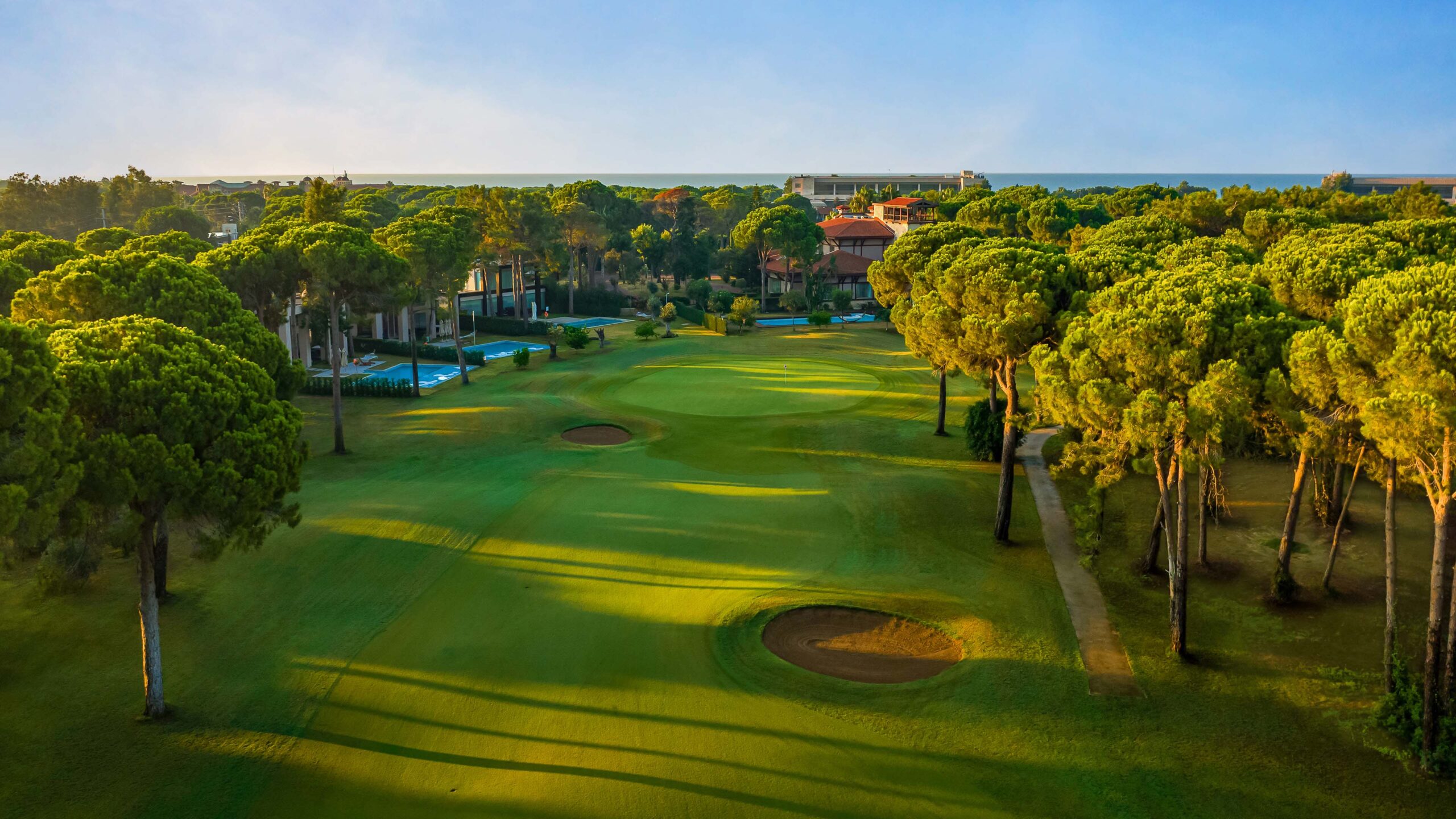 Golfplatz_Green_von_oben