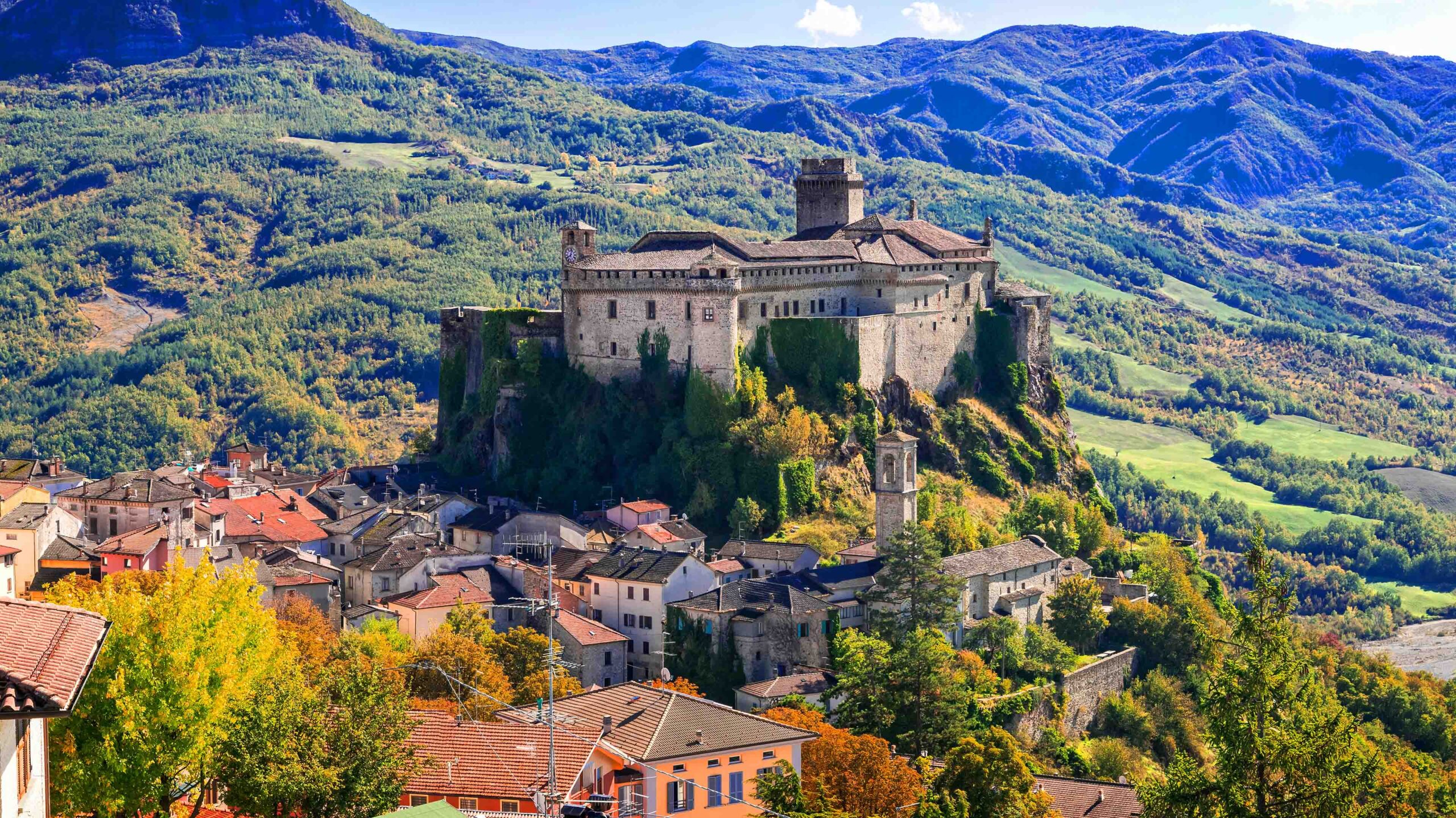 italien parma castello di bardi scaled