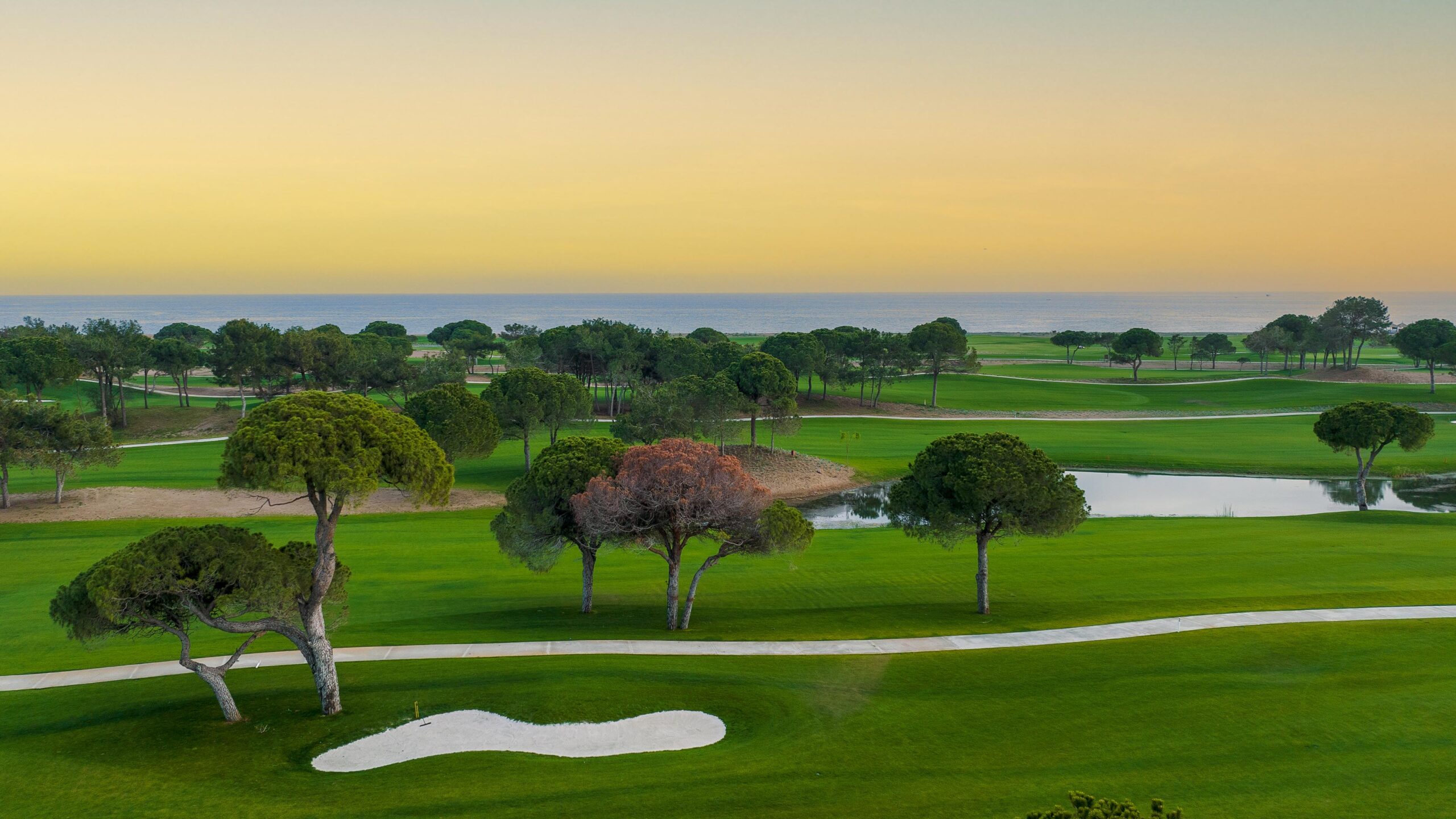 Türkei_Golfplatz_Blick_aufs_Meer